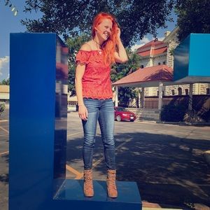 Meet your Posher, Nicole